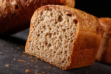 Lade das Bild in den Galerie-Viewer, Kartoffel-Dinkel-Brot
